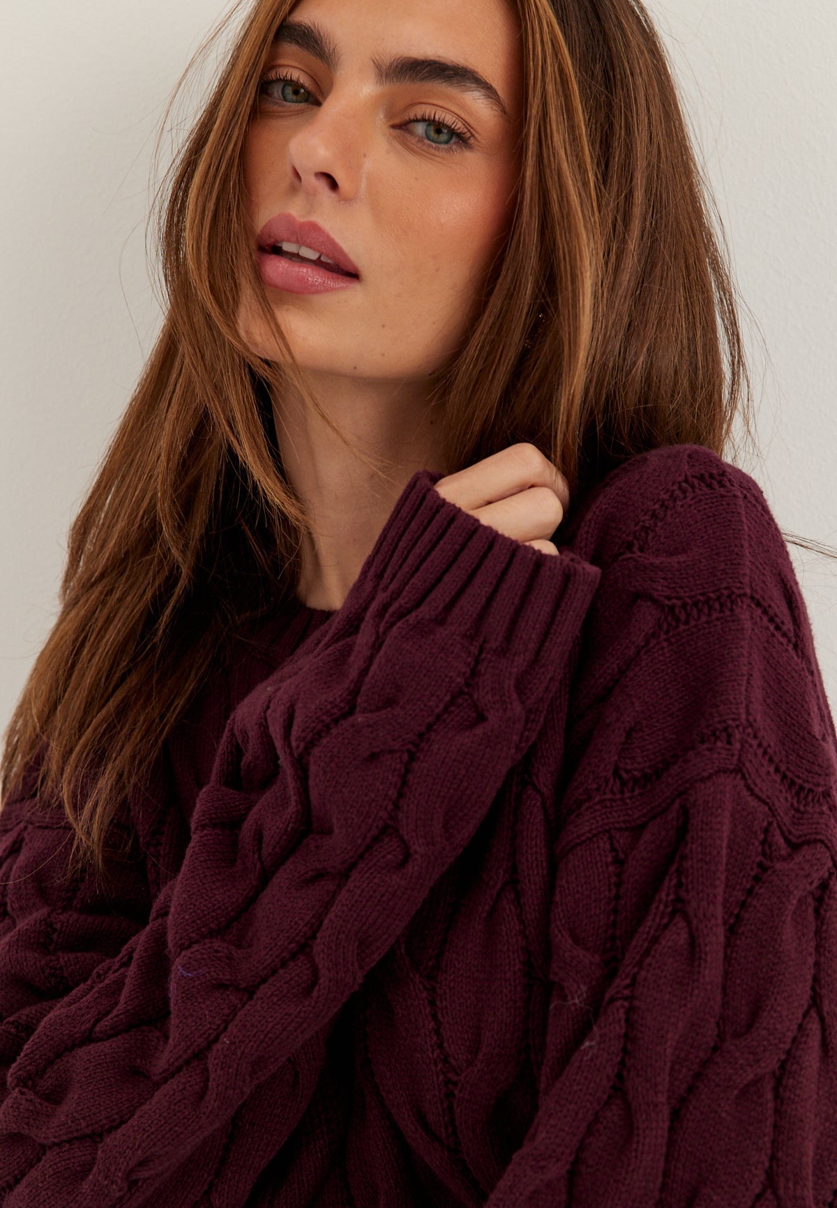 Nora Cable Knit Burgundy Sweater