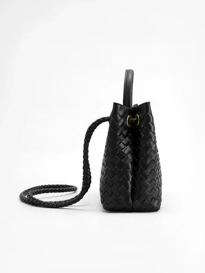 Noa Luxury Woven Handbag with Gold Clasp