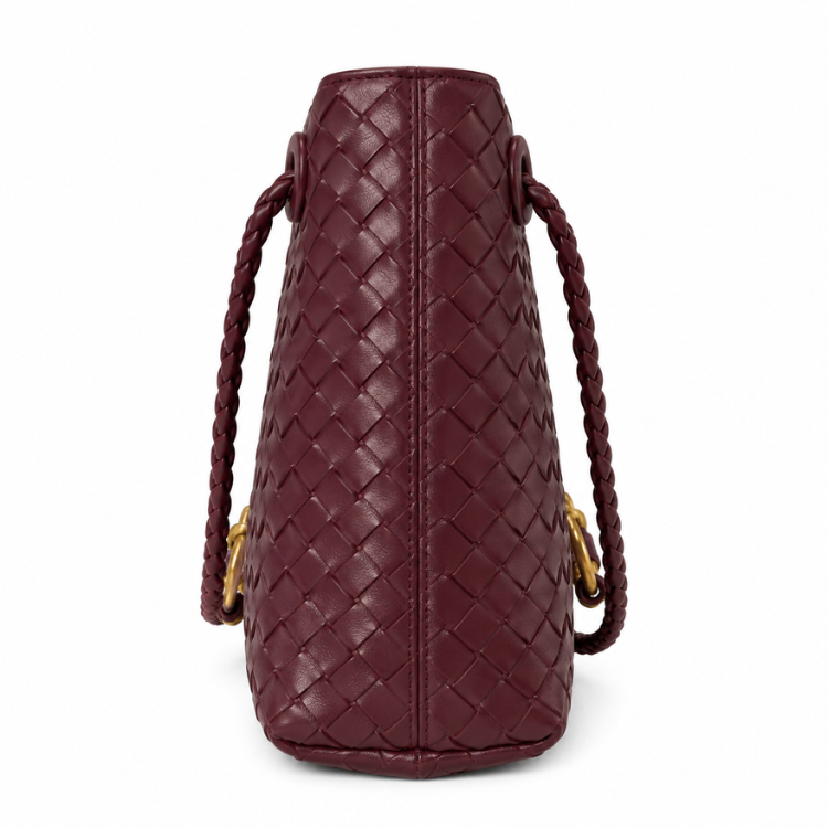 Noa Luxury Woven Handbag with Gold Clasp