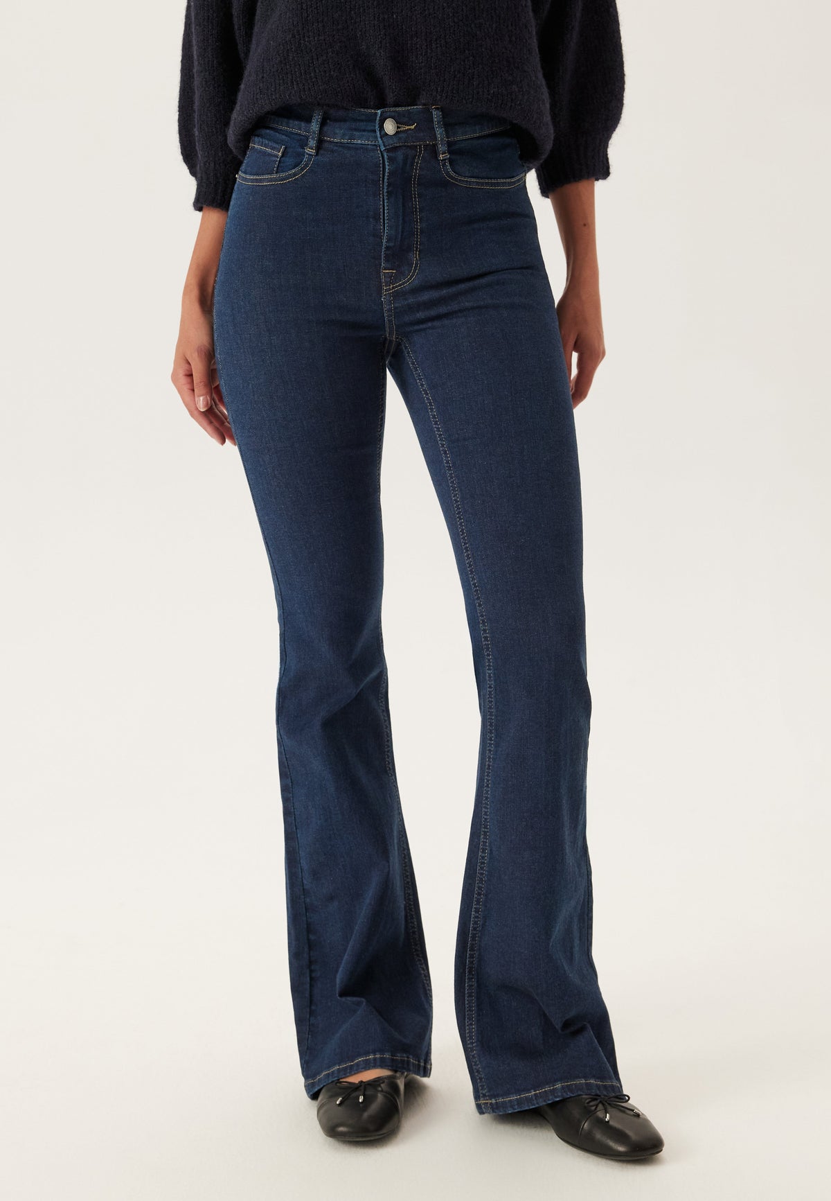 Elena High Flare Superstretch Jeans